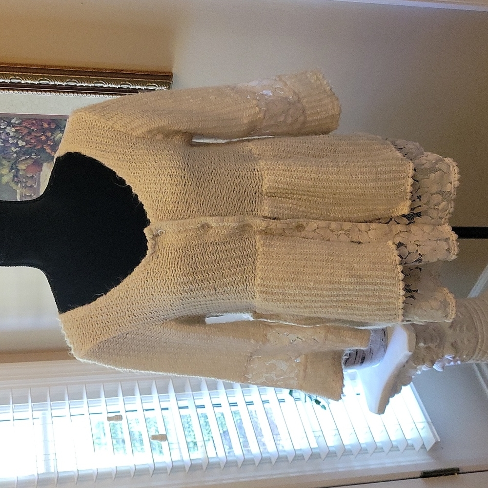 Belle France mohair cream lace trim cardigan sweater scoop neck 3/4 slv M EUC …